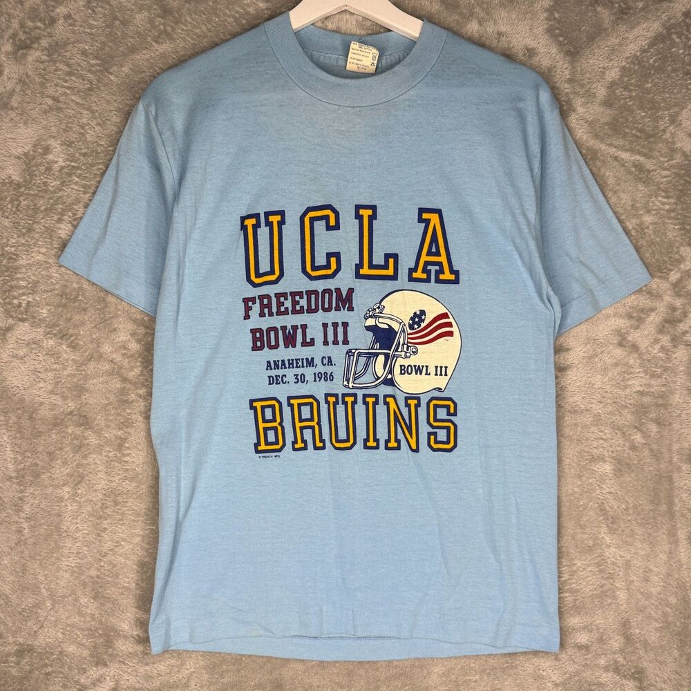 Vtg 80s UCLA Bruins T-Shirt Men Large Blue Freedom Bowl III Football USA 1986